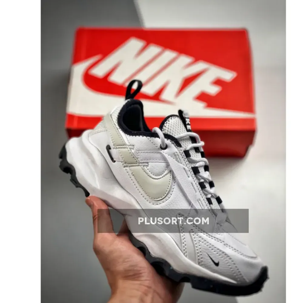Nike TC 7900 White Black  DR7851-100