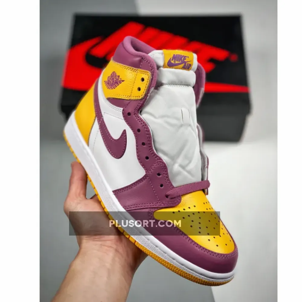 Air Jordan 1 High OG ‘Brotherhood’ University Gold/Light Bordeaux-White 555088-706