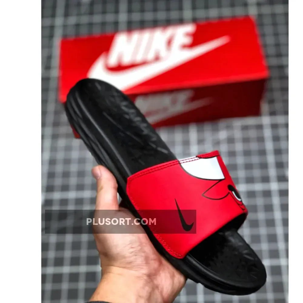 Chicago Bulls Benassi Solarsoft Slide 2 917551-600