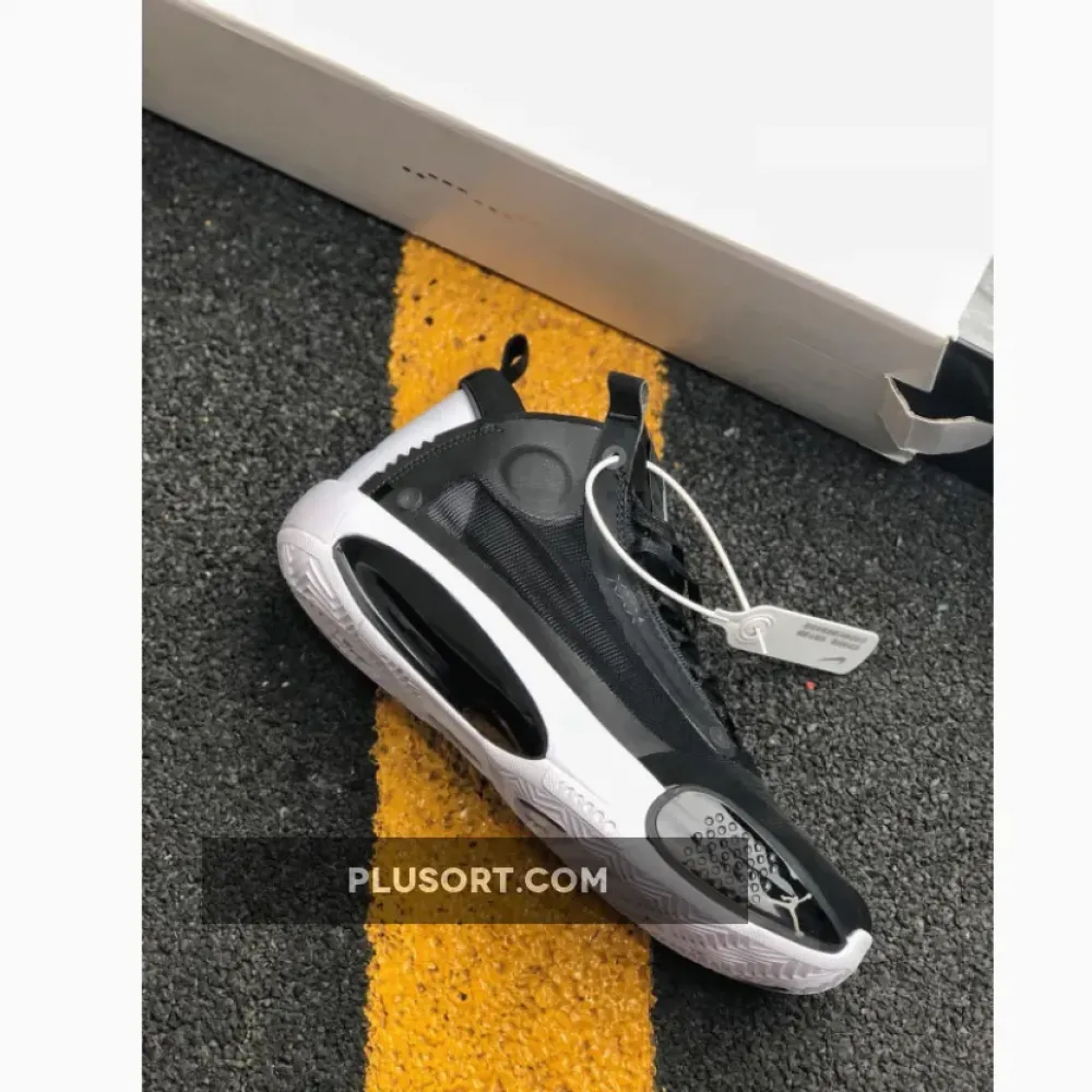Air Jordan 34 Eclipse Black/White  AR3240-001