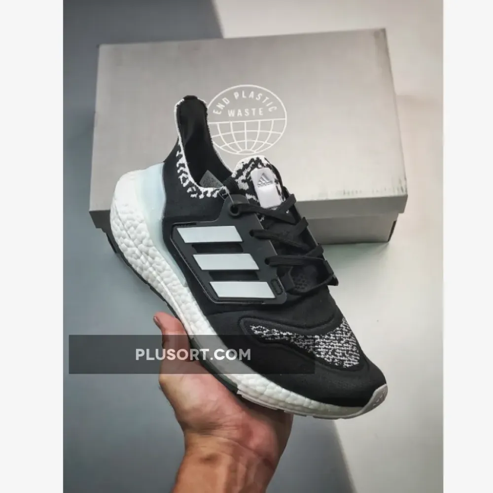 adidas Ultra Boost 22 Core Black/Cloud White/Almost Lime GX8019
