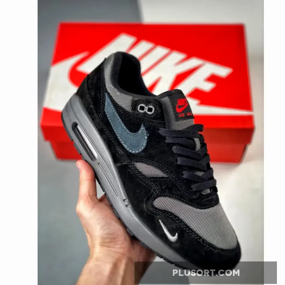 Nike Air Max 1 Bred Black/University Red  FV6910-001