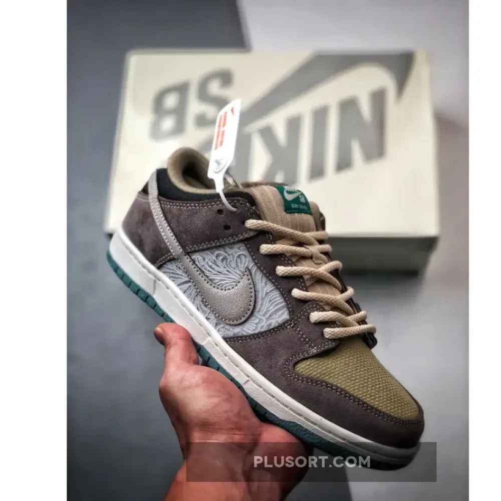 Nike SB Dunk Low Big Money Savings  FZ3129-200