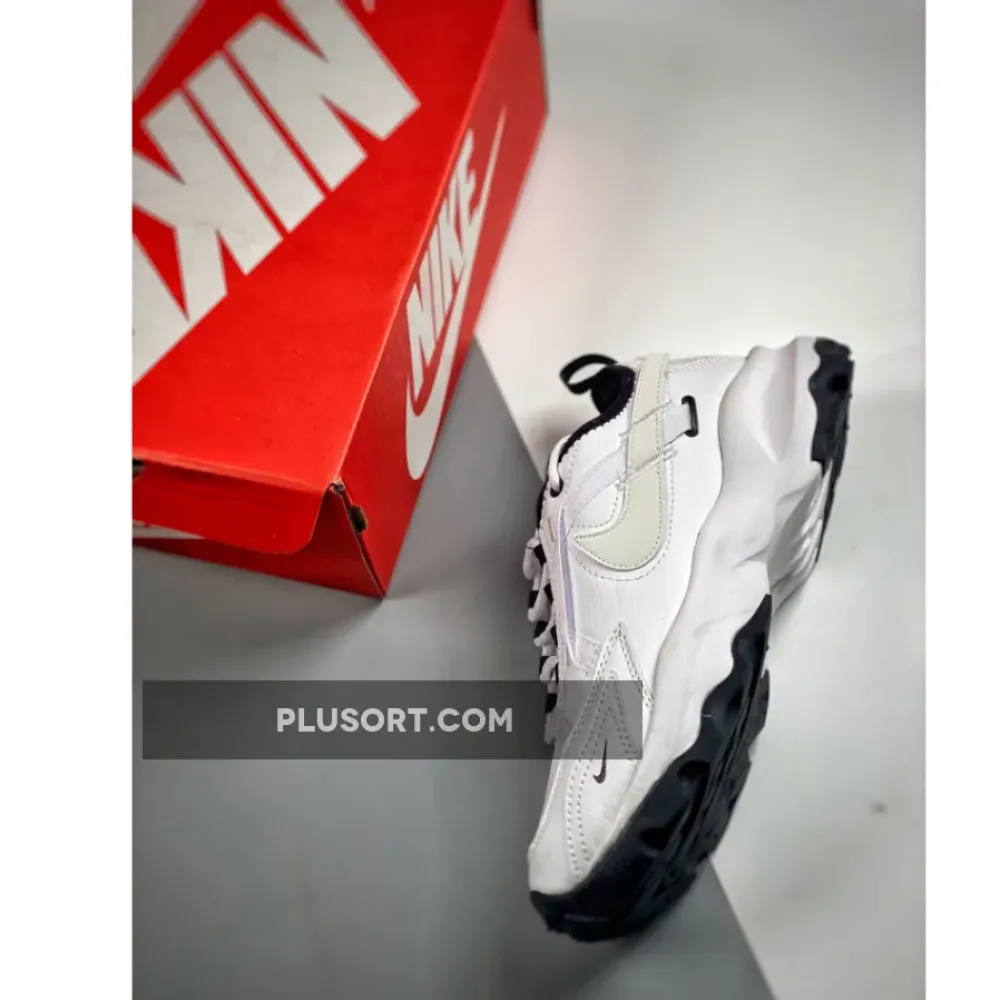 Nike TC 7900 White Black  DR7851-100