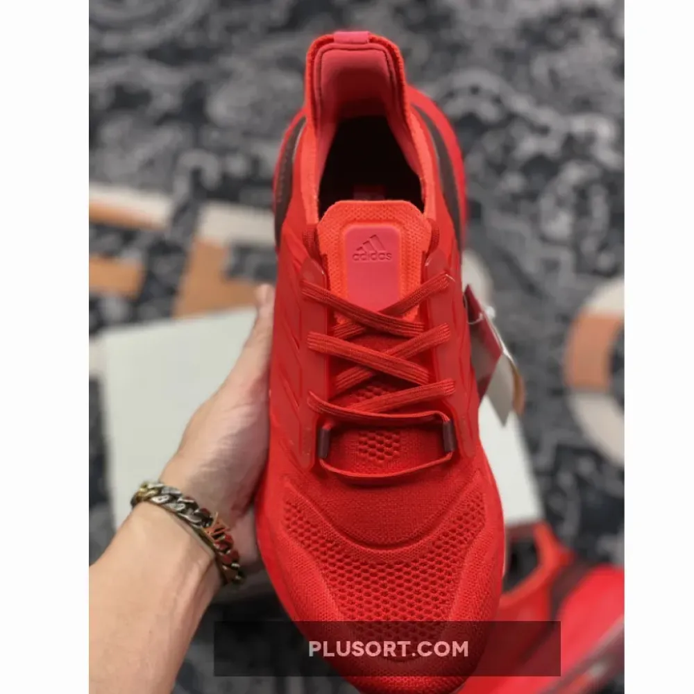 adidas Ultra Boost 2022 “Vivid Red”  GX5462