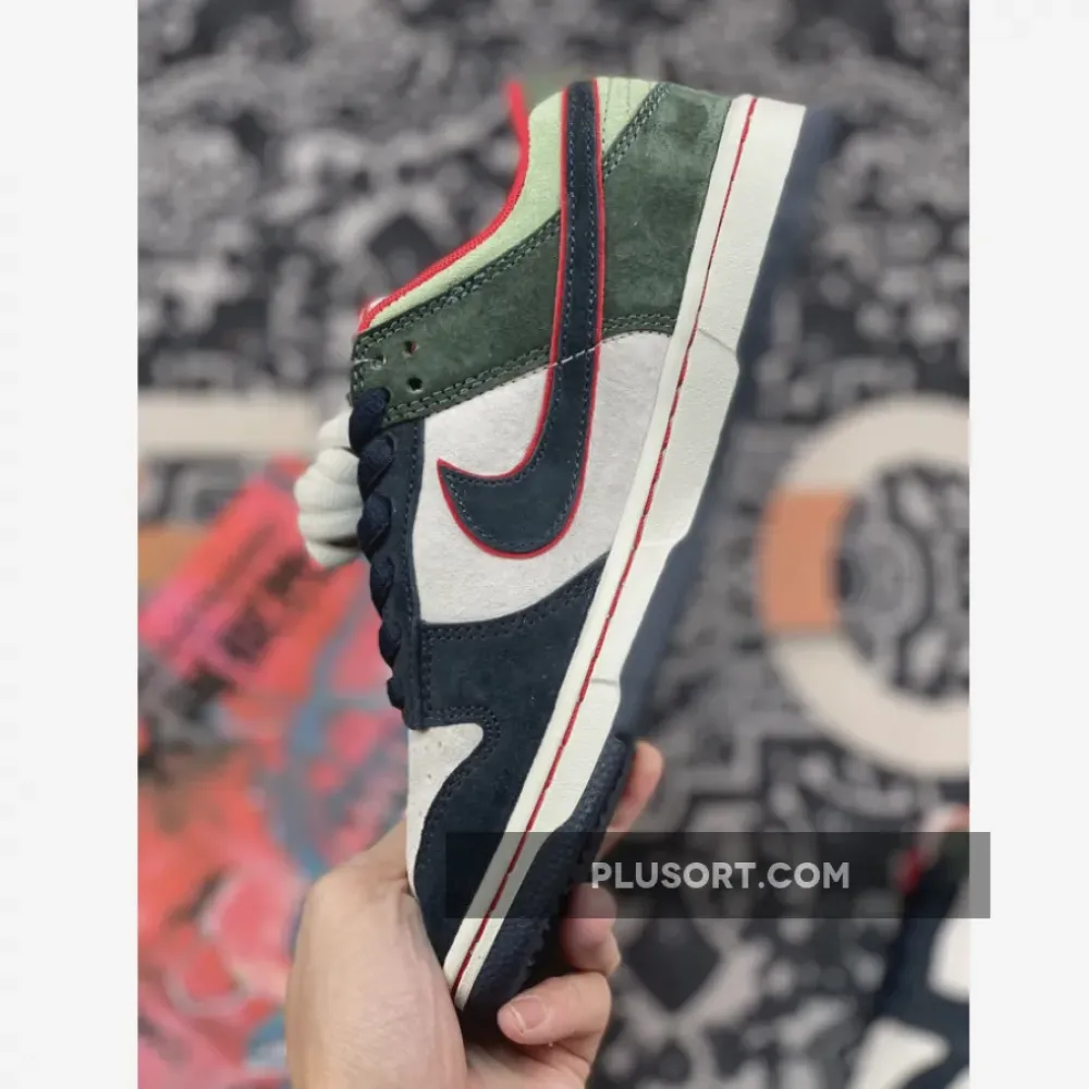 Nike Dunk Low Navy Green Red