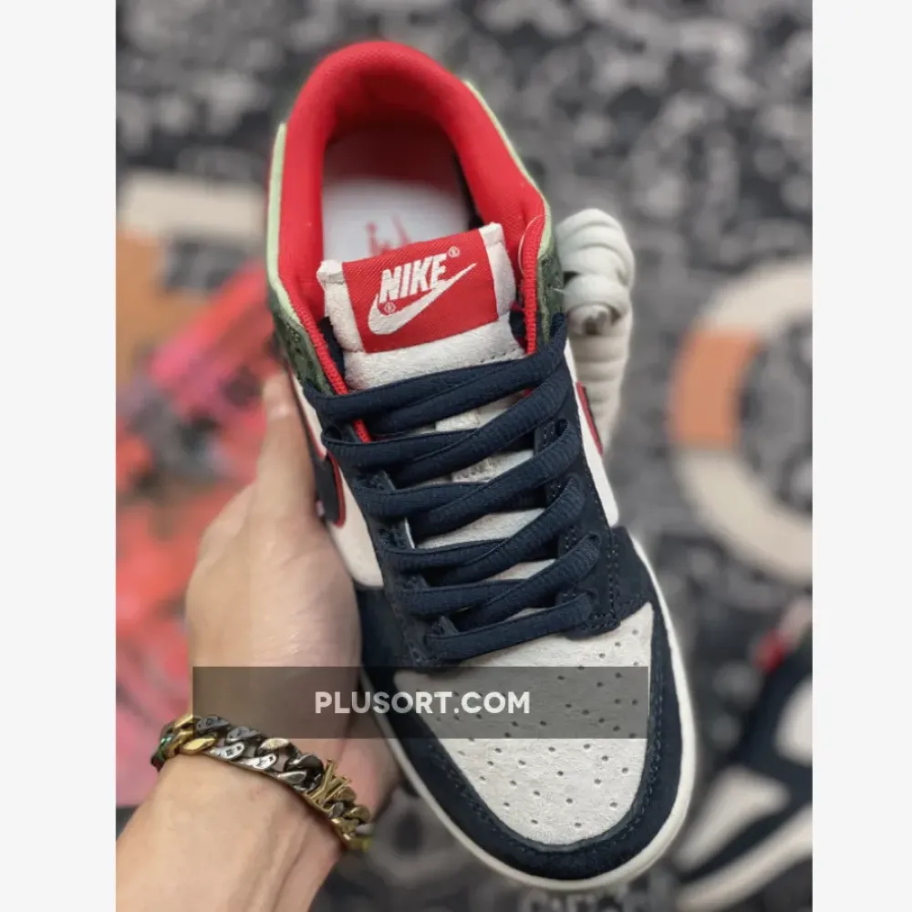 Nike Dunk Low Navy Green Red