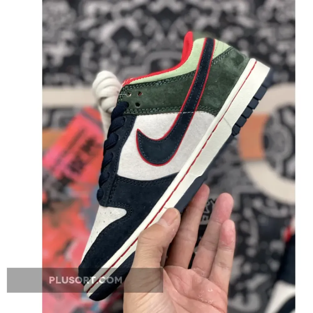 Nike Dunk Low Navy Green Red