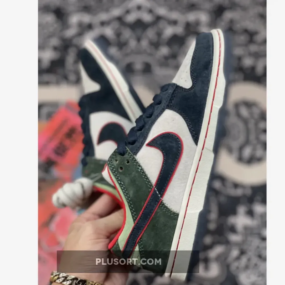 Nike Dunk Low Navy Green Red