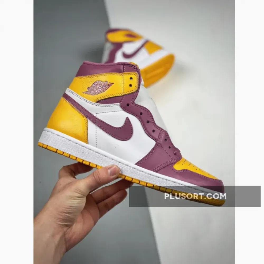 Air Jordan 1 High OG ‘Brotherhood’ University Gold/Light Bordeaux-White 555088-706