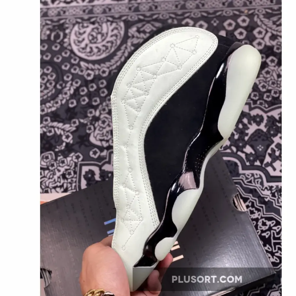 Air Jordan 13 Low ‘Singles Day’ Black/Barley Green  DM0803-300