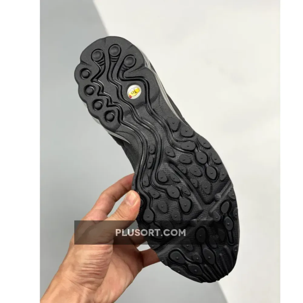 Nike Air Tuned Max Triple Black  DC9288-002