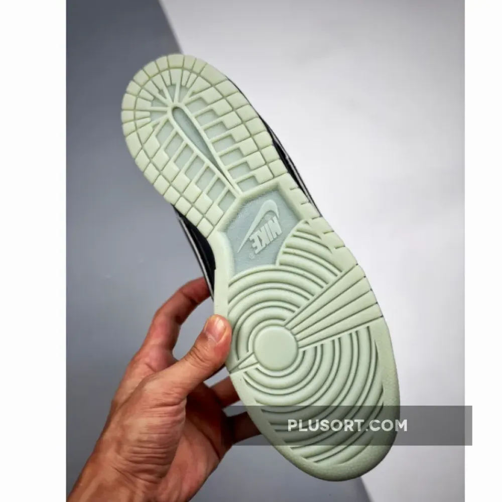 LPL x Nike Dunk Low Black/White-Bright Crimson DO2327-011