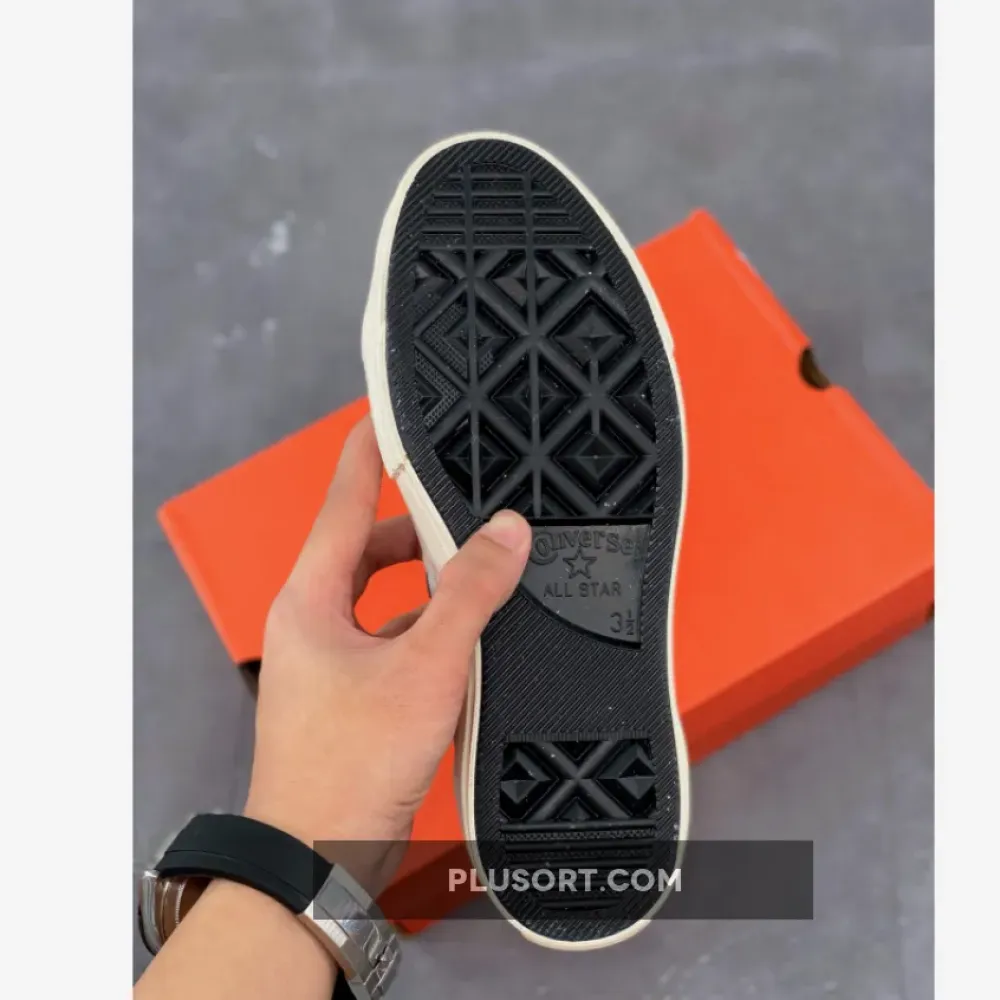 Converse Court Reimagined Chuck 70 Pale Putty/Midnight Navy/Egret 171686C