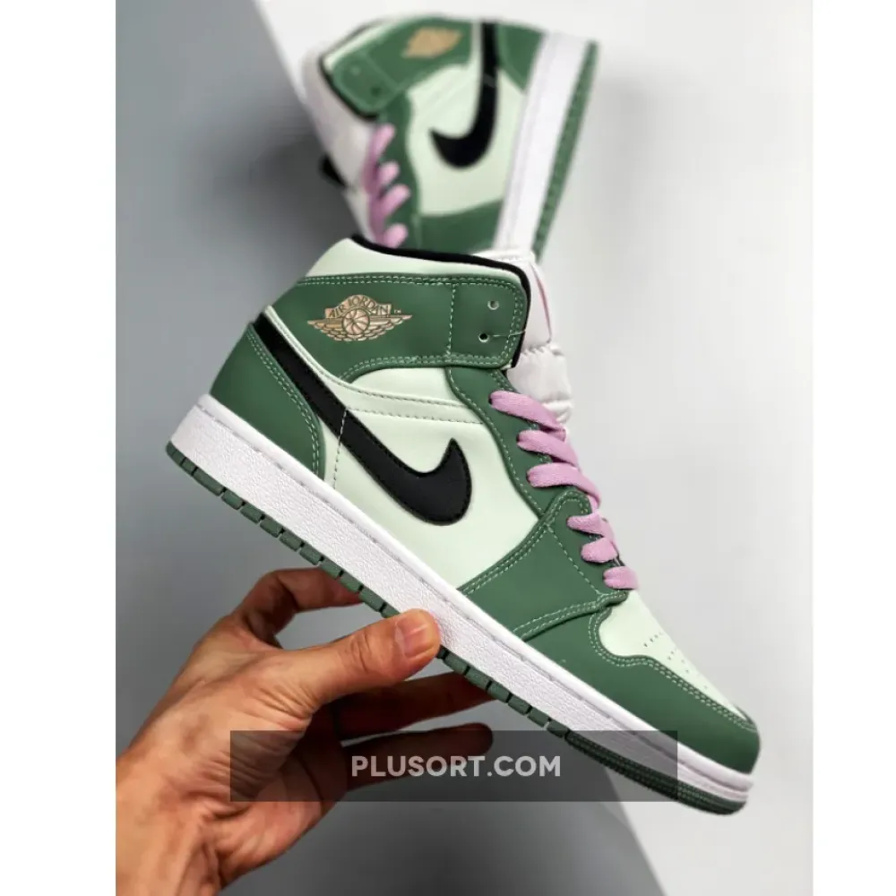 Air Jordan 1 Mid SE Dutch Green/Black-Barely Green CZ0774-300