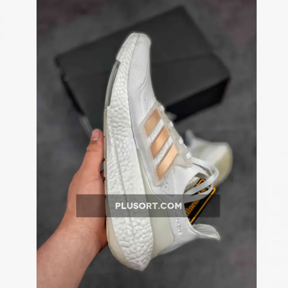 adidas Ultra Boost 21 “Cloud White”  FY0846
