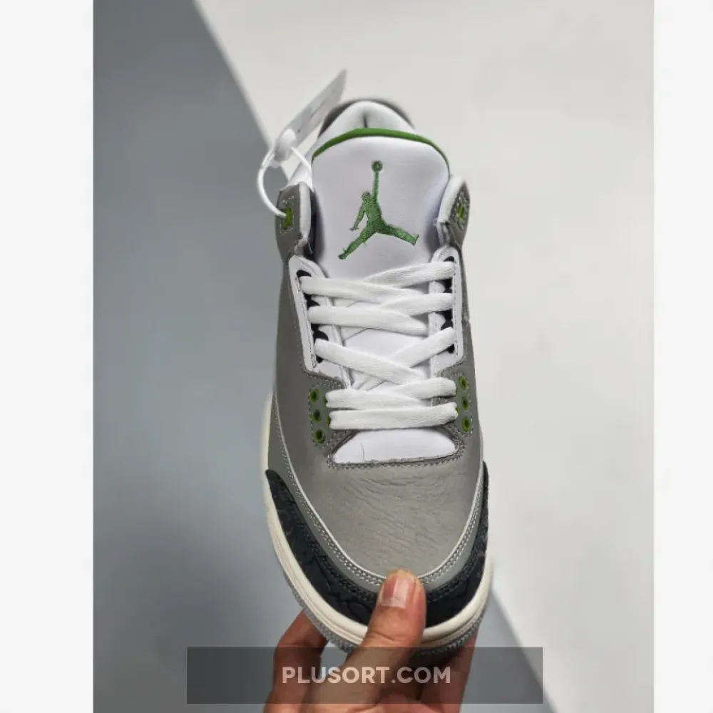 Air Jordan 3 Tinker “Chlorophyll”  136064-006