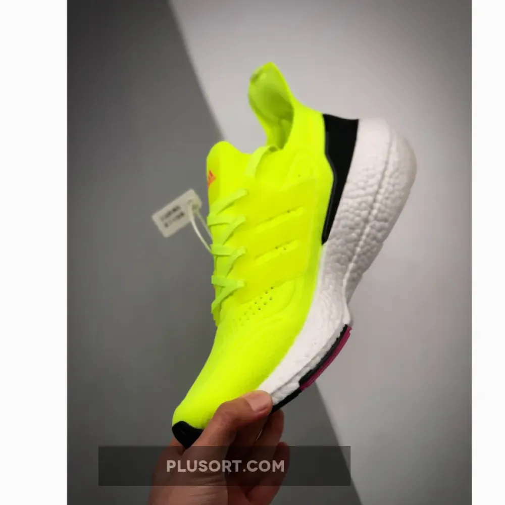 adidas Ultra Boost 2021 “Solar Yellow”  FY0373