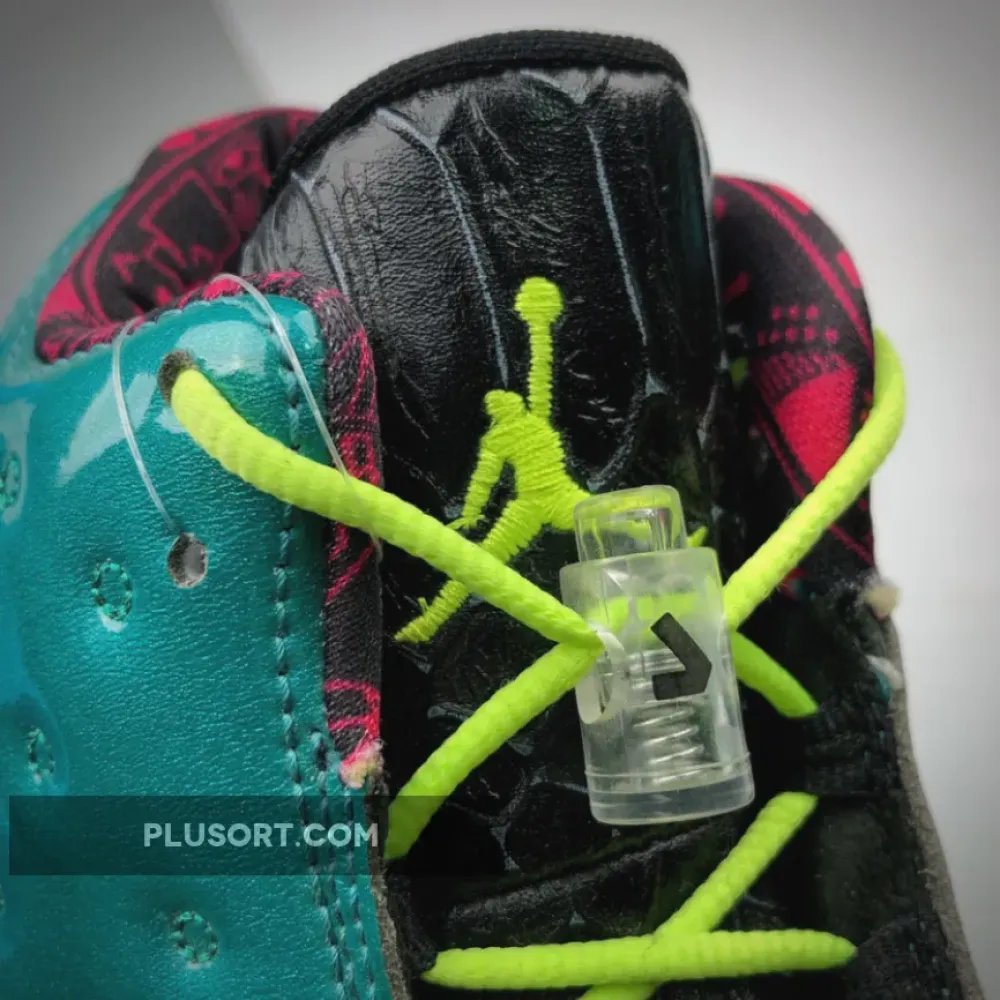 Air Jordan 13 “Doernbecher”  836405-305