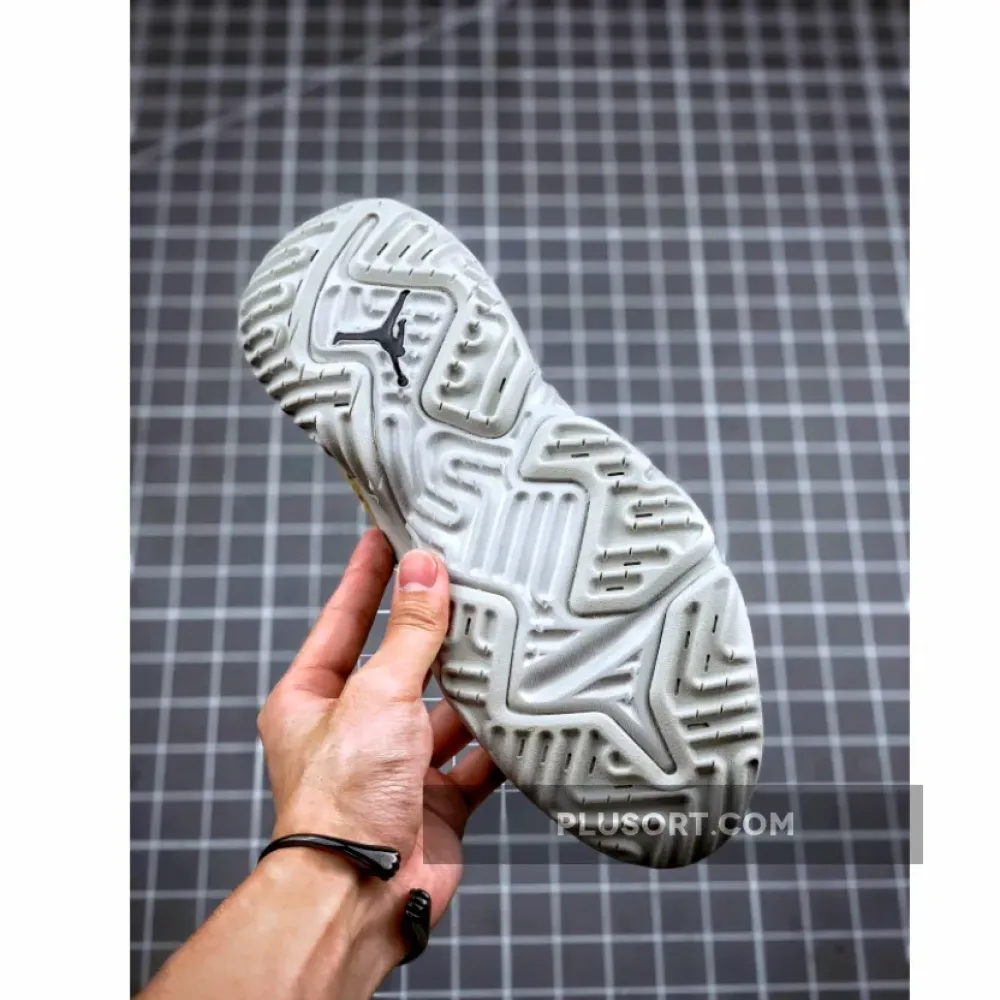 Jordan Delta SP Black Flax CD6109-002