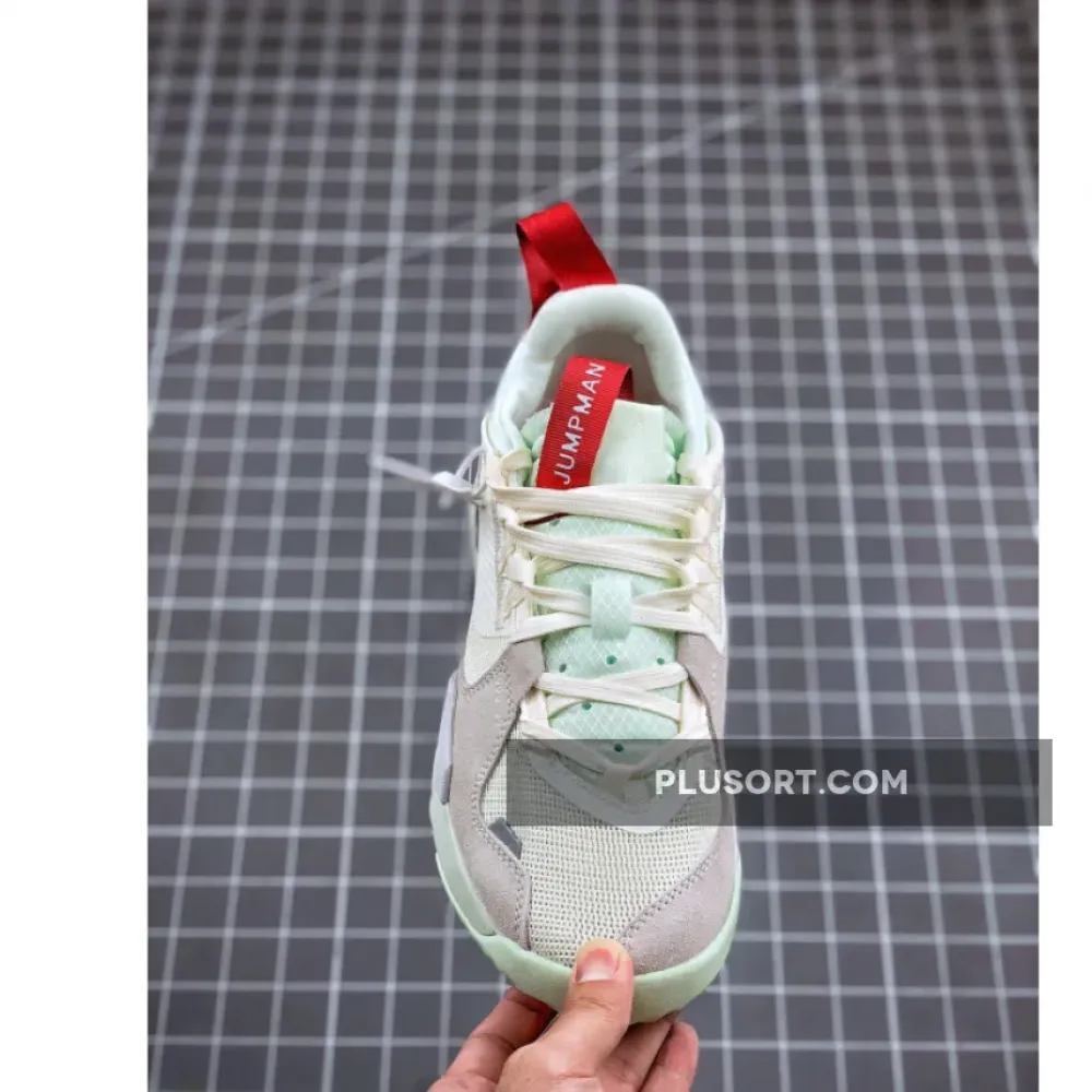 Jordan Delta SP “Jade Aura”  CD6109-100