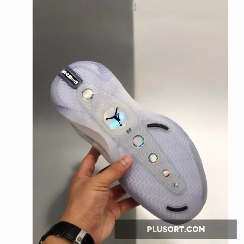 Air Jordan 34 “White Iridescent”  AR3240-101