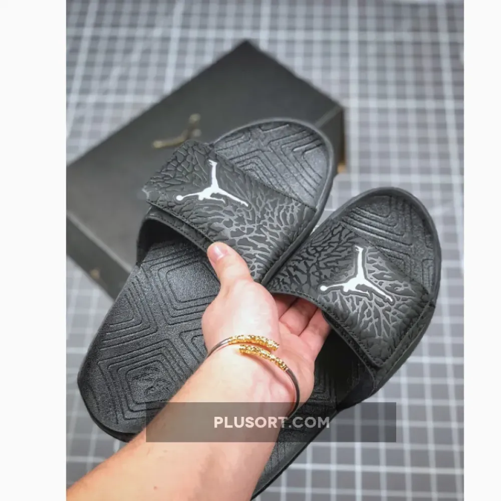 Air Jordan Hydro 7 Triple Black Slippers  BQ6290-016