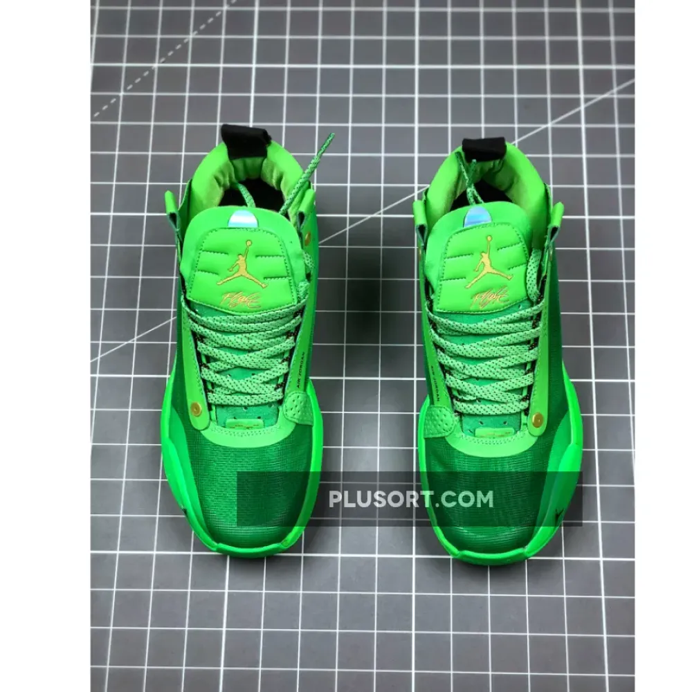 Jayson Tatum’s Air Jordan 34 ‘Celtics Green’ PE