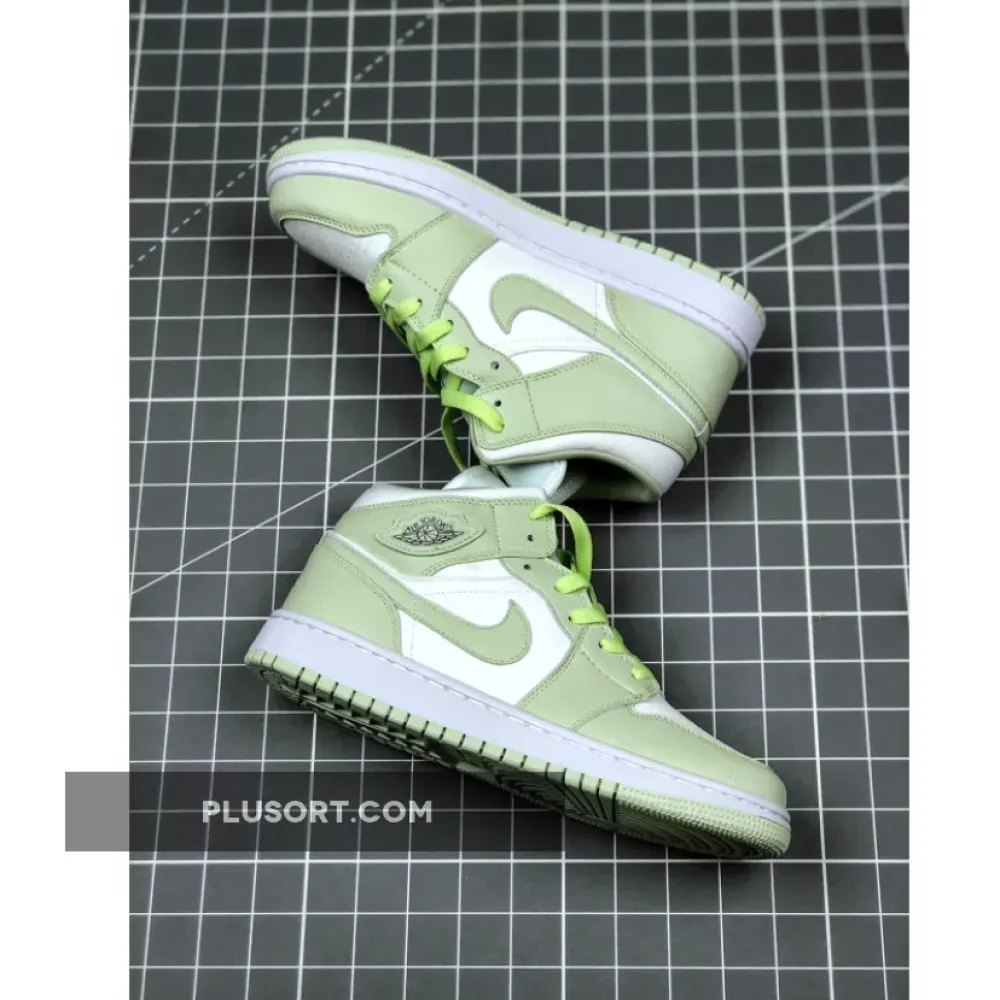 Air Jordan 1 Mid WMNS White/Spruce Aura  CV5280-103