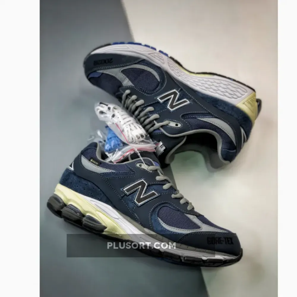 Invincible x N.Hoolywood x New Balance 2002R Gore-Tex Navy M2002RXH