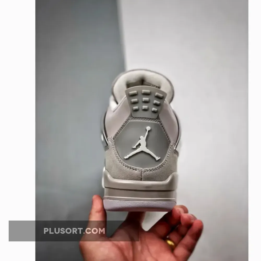 Air Jordan 4 Retro Frozen Moments  AQ9129-001