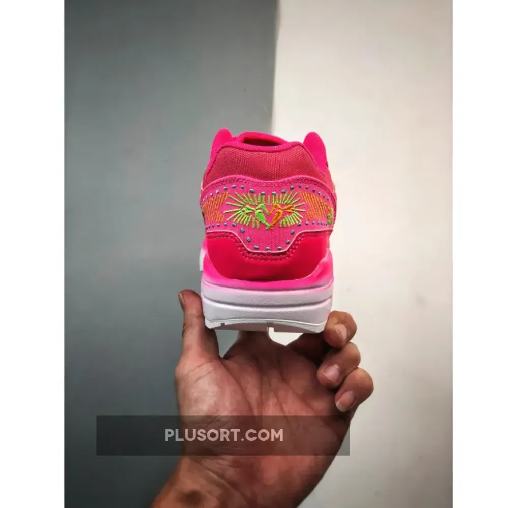 Nike Air Max 1 PRM Familia “Dia De Los Muertos” Hyper Pink/Sail FQ8172-645
