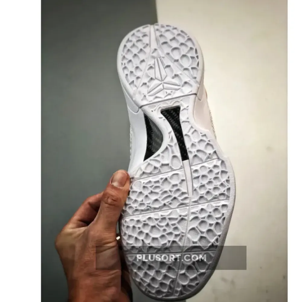 Nike Kobe 6 Protro “BHM” White/Metallic Gold