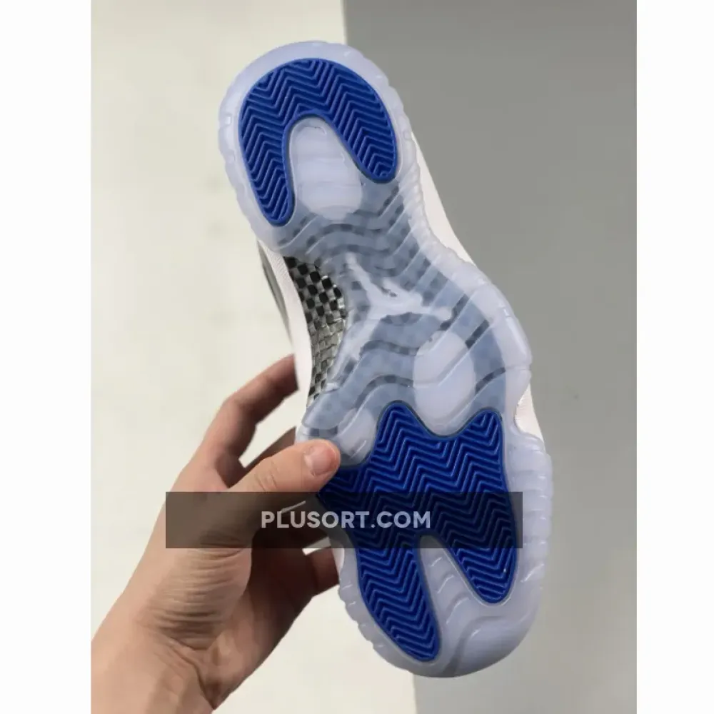 Air Jordan 11 Retro Low “Space Jam”  FV5104-004