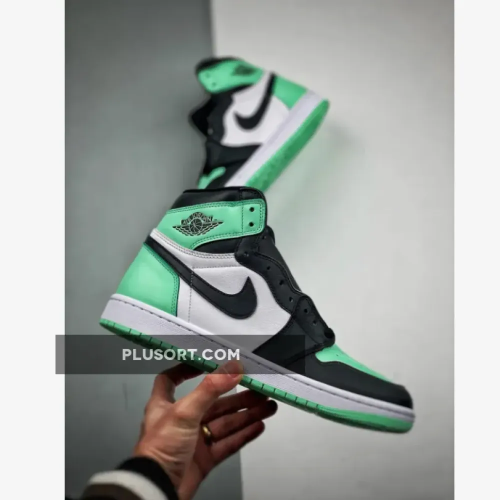 Air Jordan 1 High OG White/Black-Green Glow  DZ5485-130