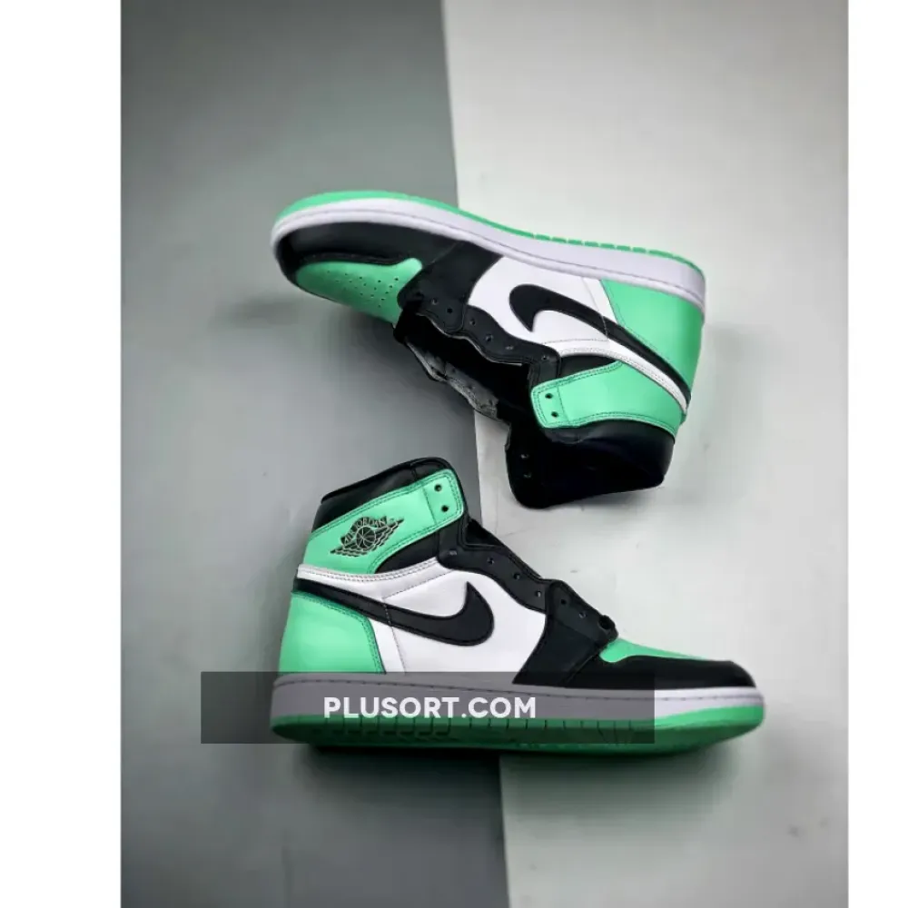 Air Jordan 1 High OG White/Black-Green Glow  DZ5485-130