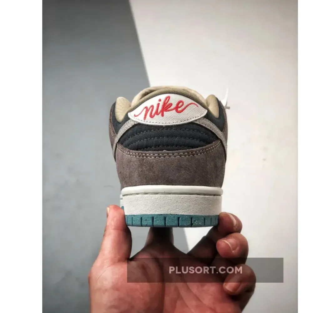 Nike SB Dunk Low Big Money Savings  FZ3129-200