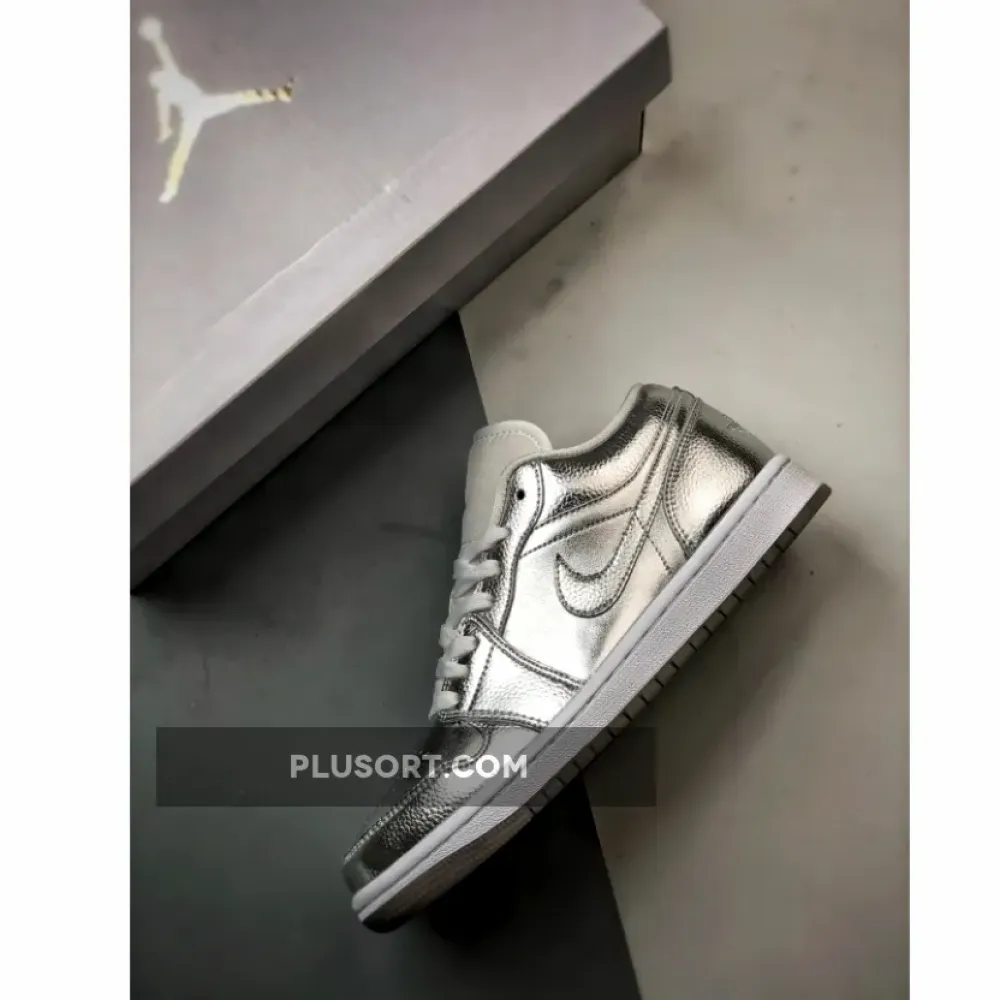 Air Jordan 1 Low Metallic Silver/Photon Dust  FN5030-001