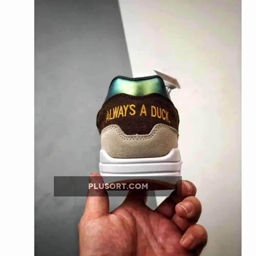 Division St. x Nike Air Max 1 ’87 Premium University of Oregon PE  HQ2640-200